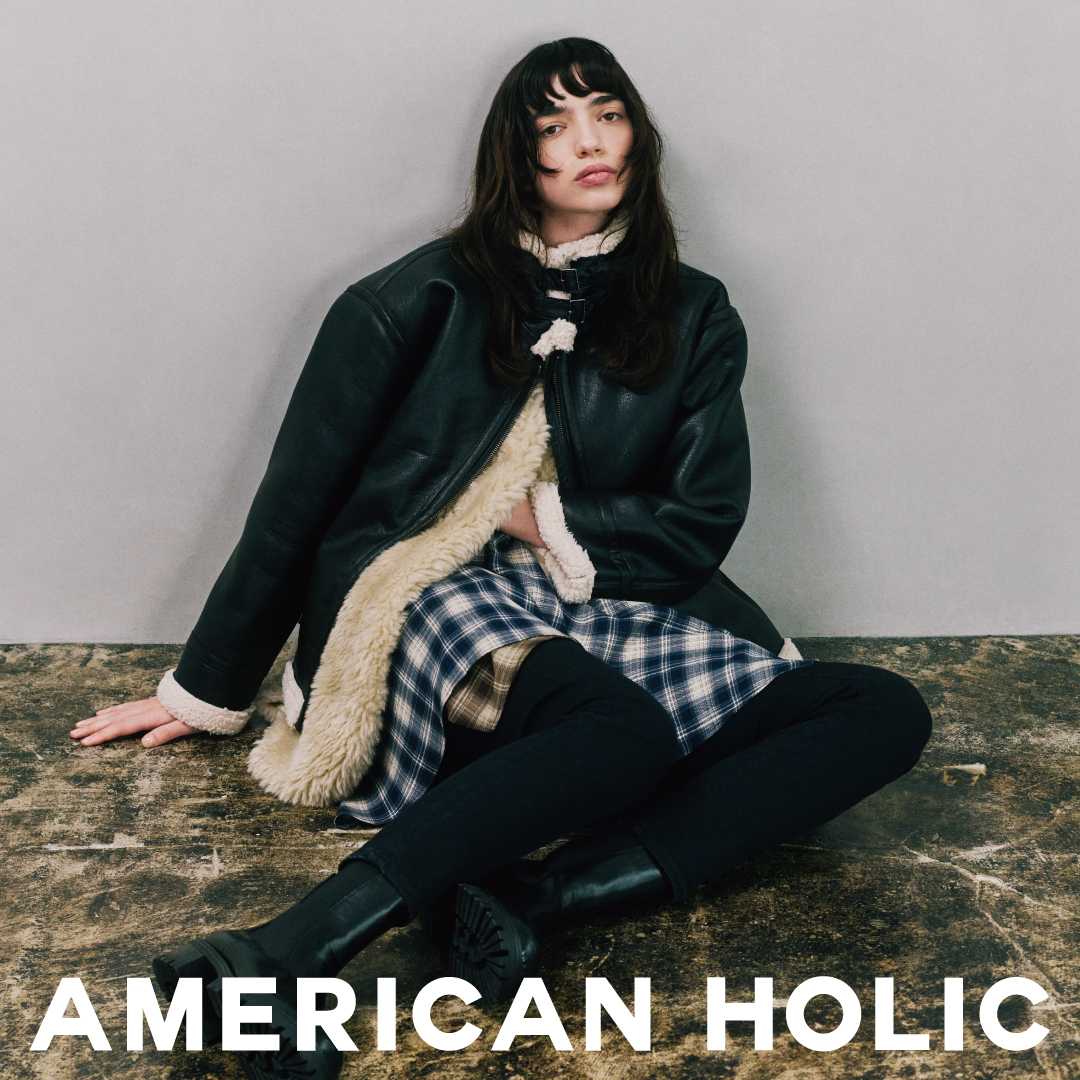 AMERICAN HOLIC